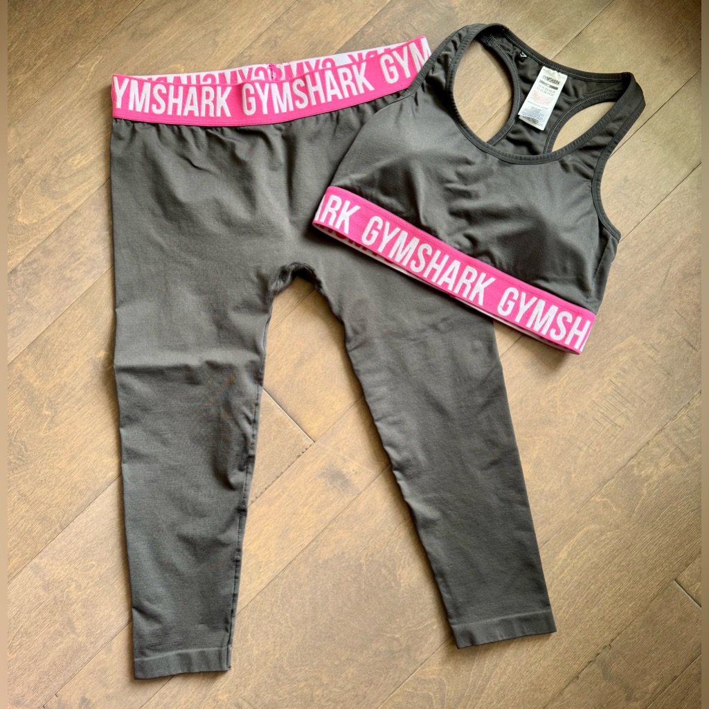 Euc Gymshark Bra + Dark Grey Leggings With Pink Waistband